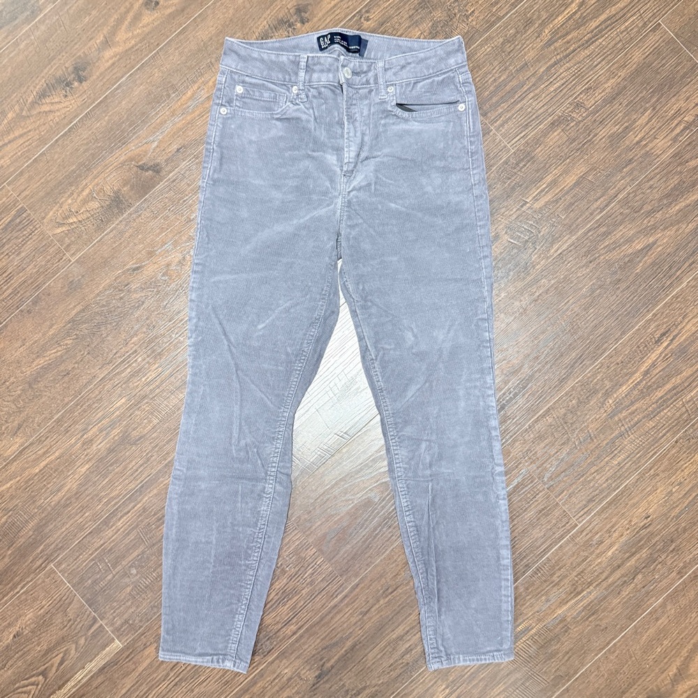 GAP CORDUROY HIGH RISE UNIVERSAL LEGGINGS  SIZE 6/28 SHORT